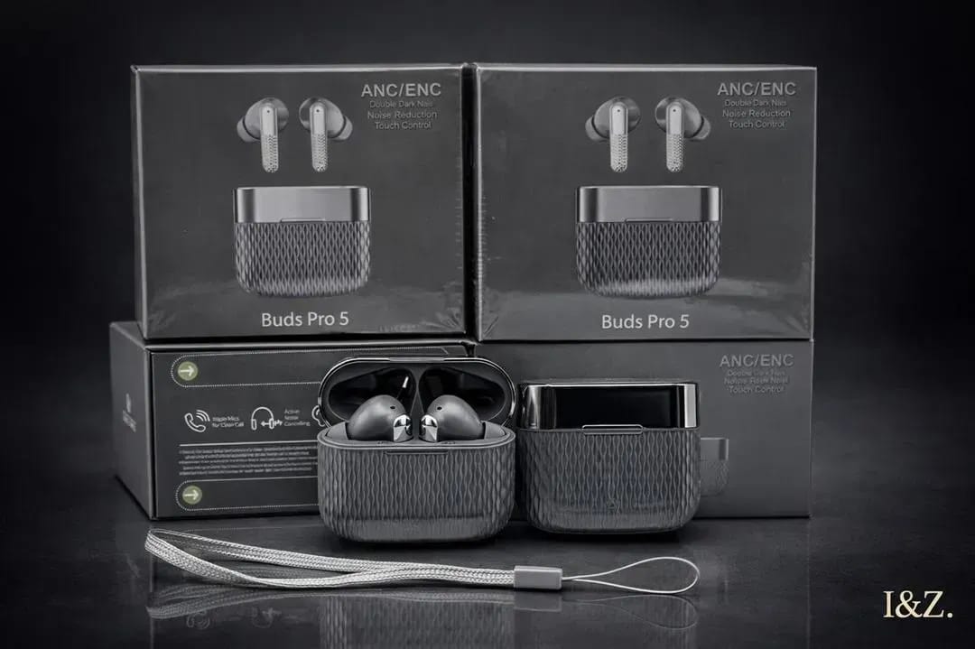 Black Buds Pro 5 Airpods with Fast Charge & Long Battery - Pak Style Hub