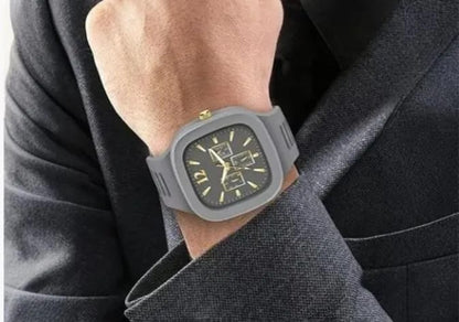 Man's Black Analogue Watch Lightweight Casual - Pak Style Hub